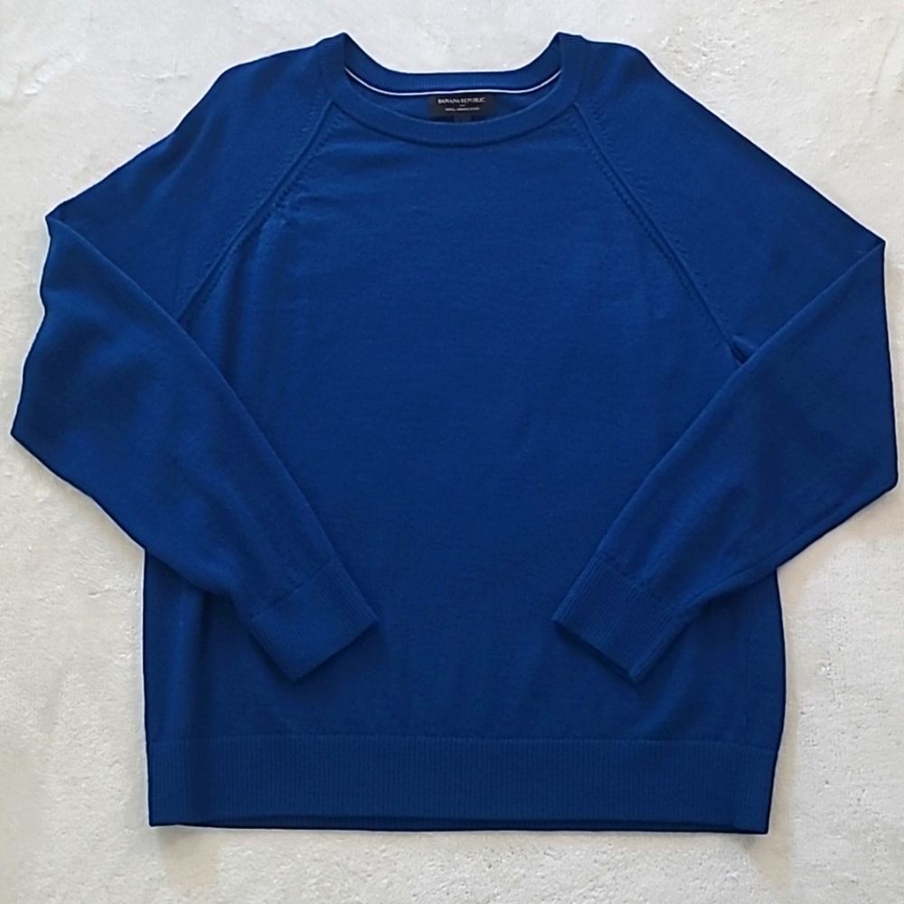 Banana Republic Men's Large Merino Wool Long Sleeve Tight Knit Sweater Blue